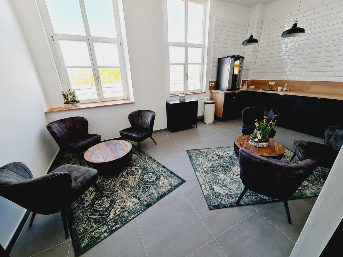 Best Boarding House 美茵河畔哈瑙 外观 照片
